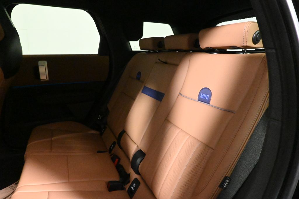 Thumbnail: 2026 MINI Cooper Countryman - 4