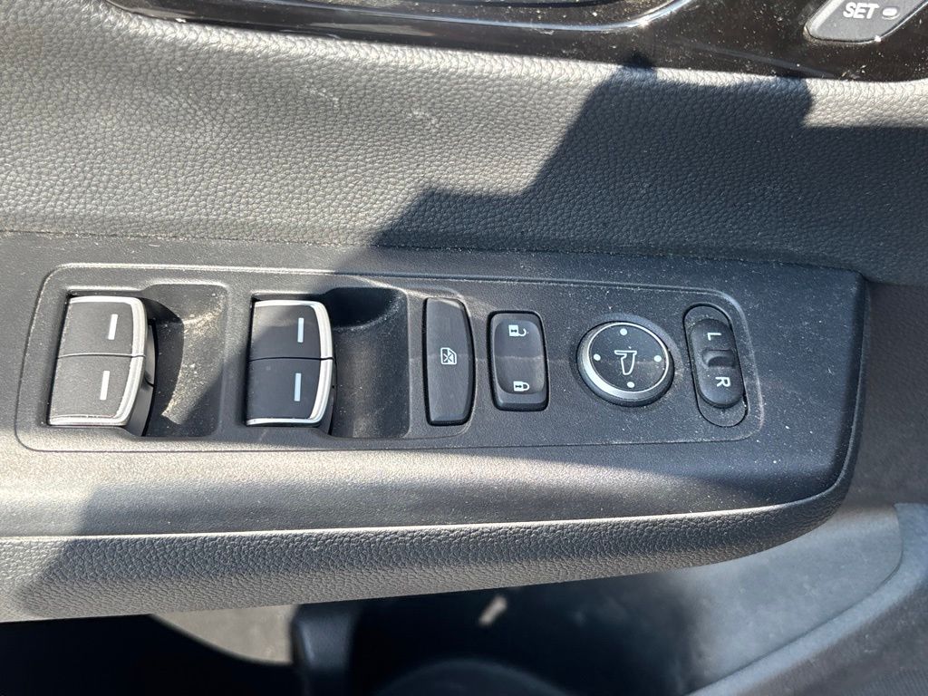 Used 2025 Honda CR-V SUV