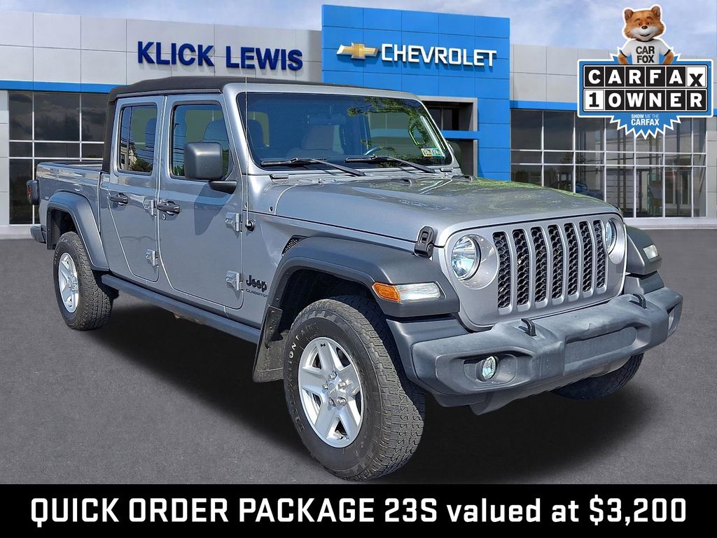 Billet Silver Metallic Clearcoat 2020 Jeep Gladiator Sport Crew Cab 4WD Pickup Truck Four-Wheel Drive 6-Speed Manual