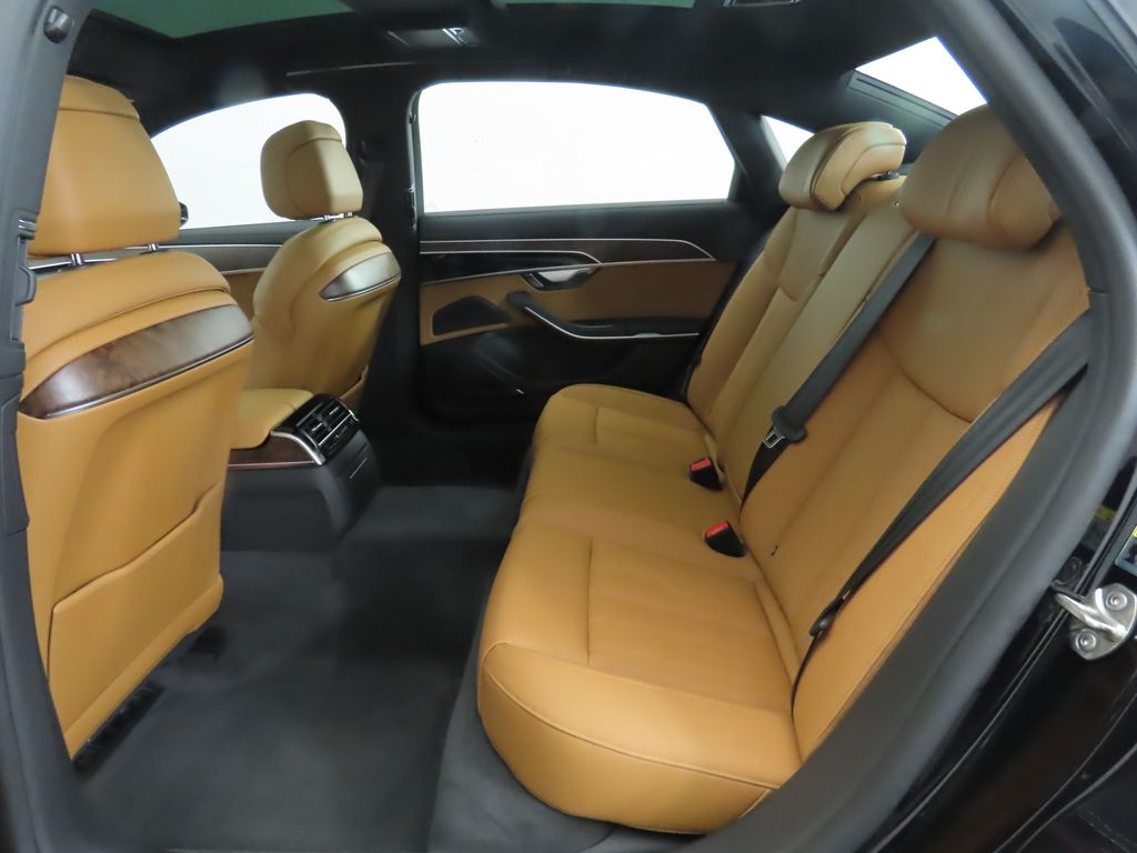 2025 Audi A8 L 23