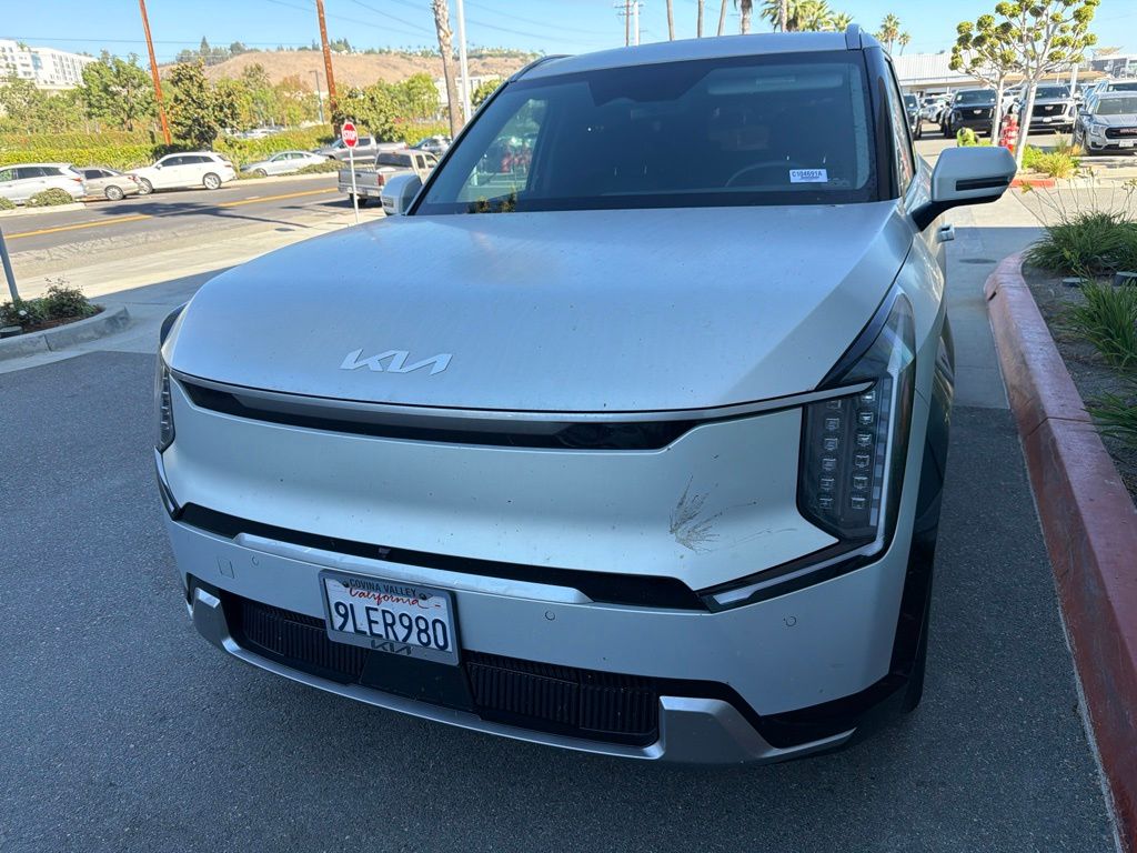 White (Ivory Silver Matte) 2024 Kia EV9 SUV / Crossover All-Wheel Drive 1-Speed Automatic
