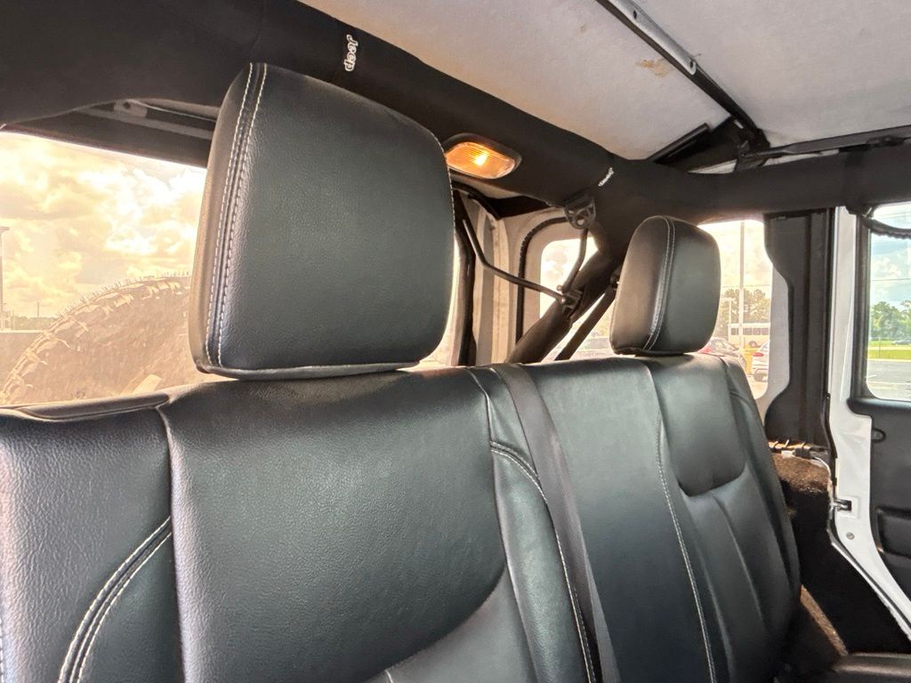 Used 2013 Jeep Wrangler SUV