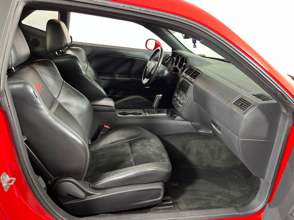 Thumbnail: 2014 Dodge Challenger - 4