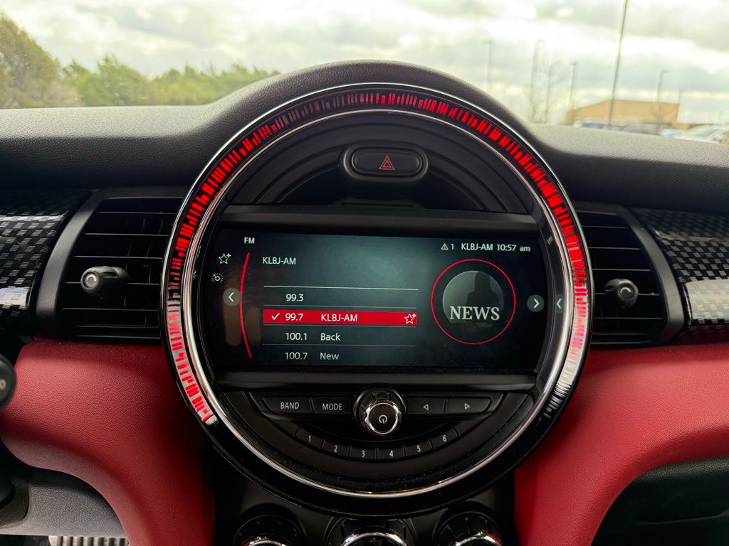 Thumbnail: 2016 MINI Cooper - 16