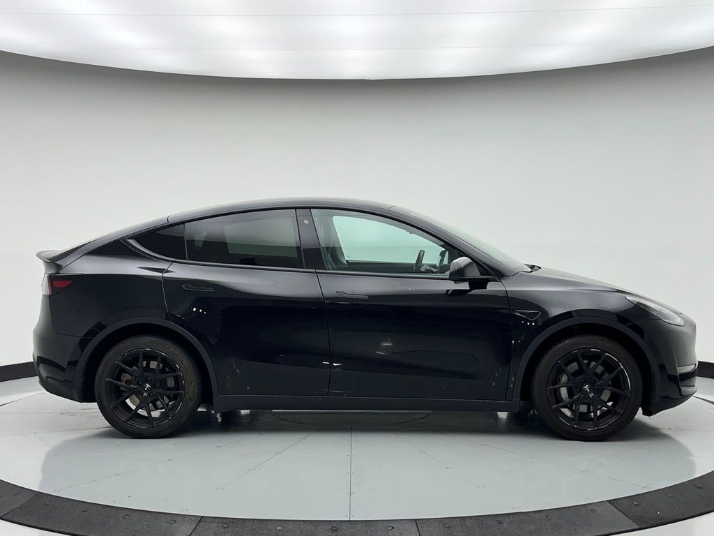 Thumbnail: 2020 Tesla Model Y - 4