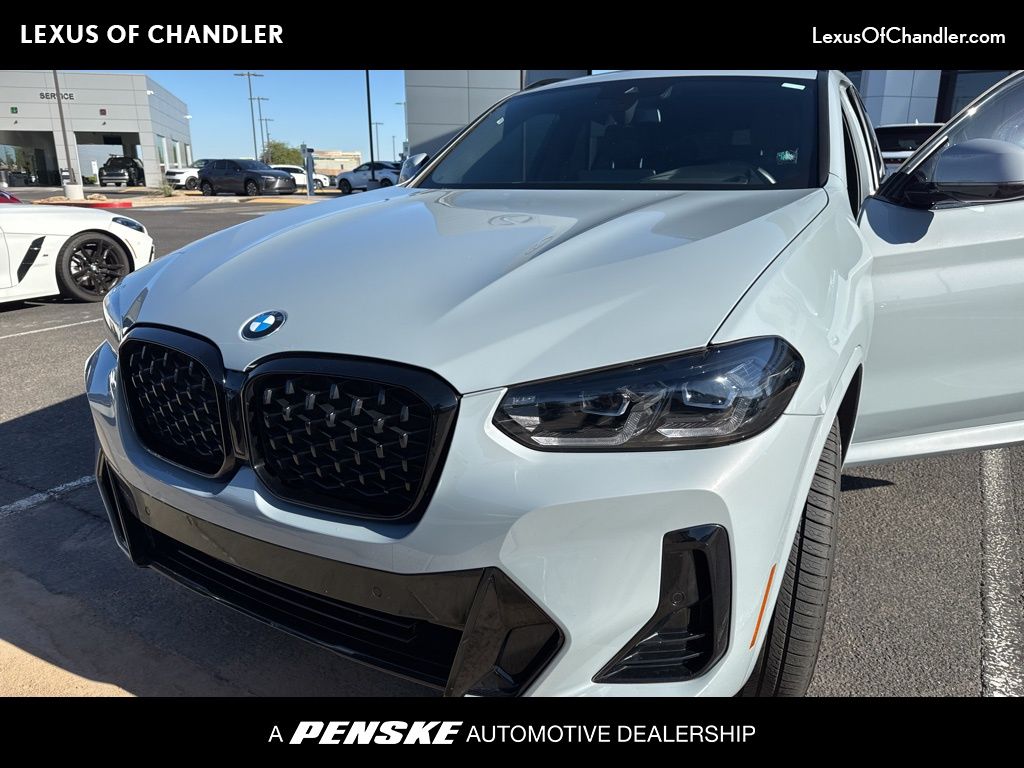 Thumbnail: 2023 BMW X4 - 1
