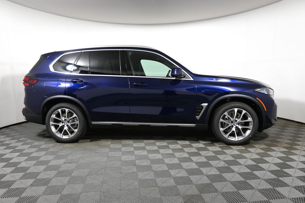 Thumbnail: 2026 BMW X5 - 8