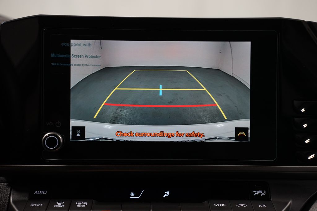 Thumbnail: 2025 Toyota Camry - 19