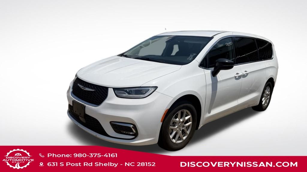 2024 Chrysler Pacifica Touring L