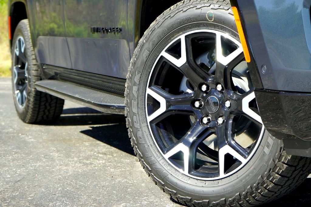 New Car 2025 Jeep Wagoneer  Series Ii For Sale Under $80,000 In Taylor, Texas