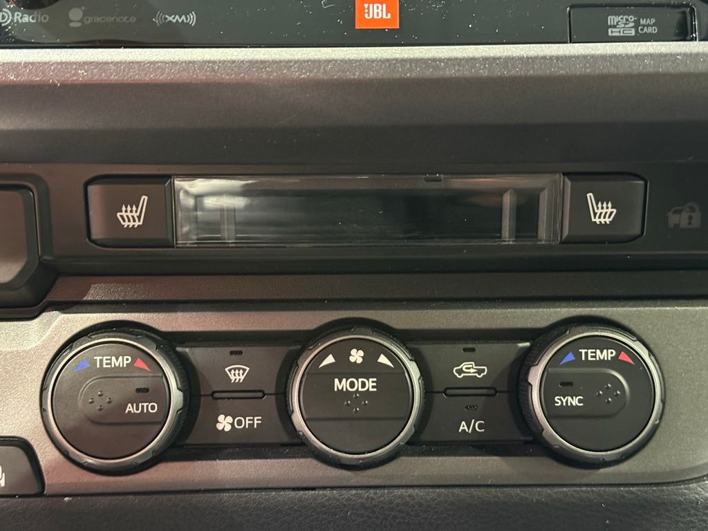 Thumbnail: 2019 Toyota Tacoma - 29