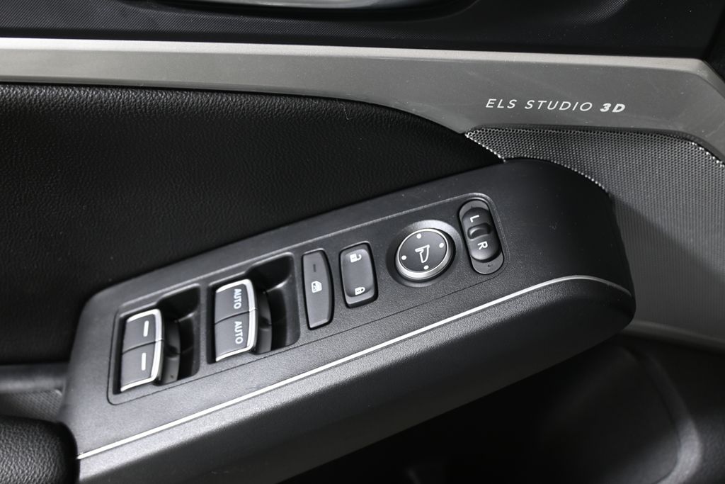 Thumbnail: 2024 Acura Integra - 29