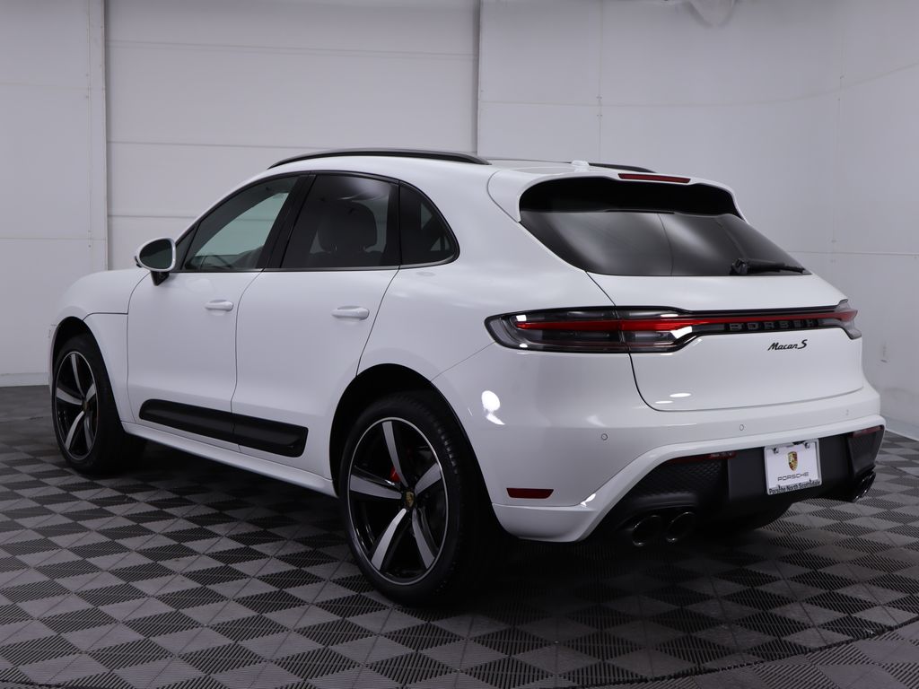 2024 Porsche Macan S 7