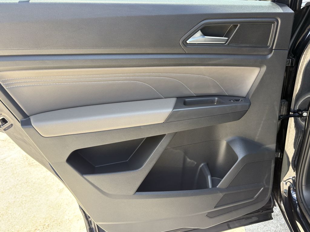 2023 Volkswagen Atlas Cross Sport 2.0T SE w/Technology Black at DeMontrond Auto Country