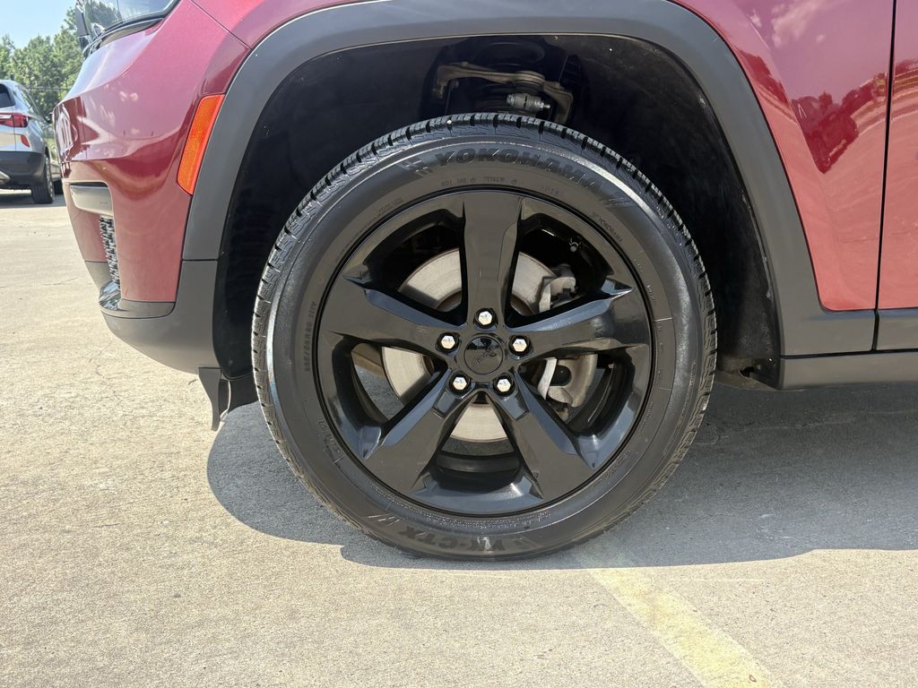 2023 Jeep Grand Cherokee L Altitude Red at Mac Haik CDJR North Houston