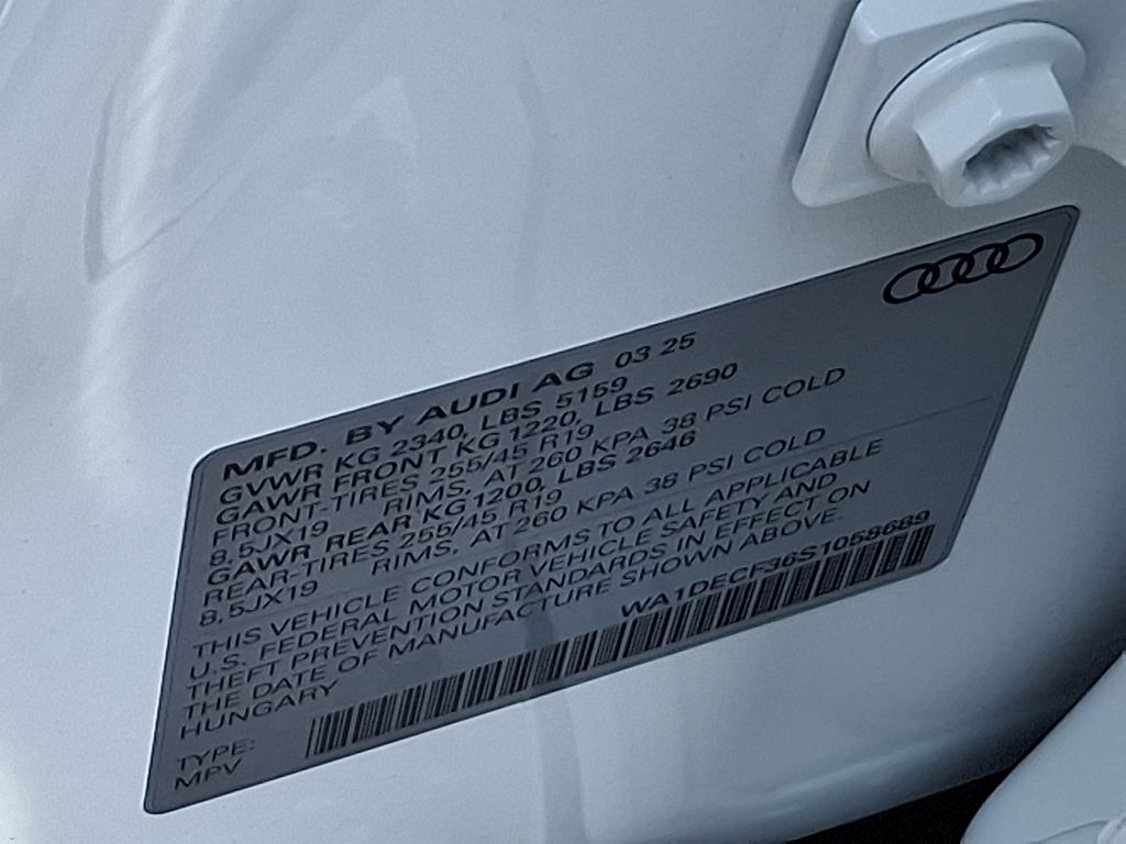 2025 Audi Q3 Premium 10