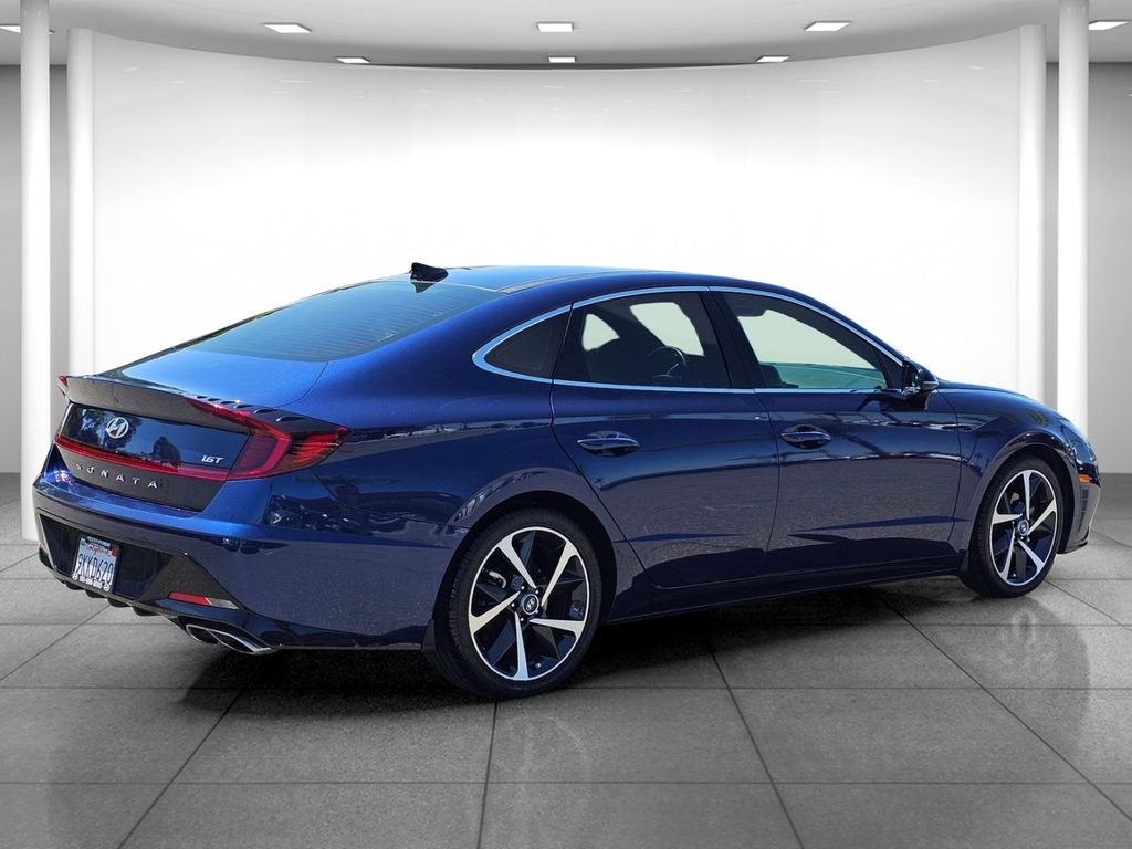 Certified Used 2022 Blue Hyundai SEL Plus image 6