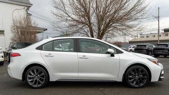 2024 Toyota Corolla SE - 4