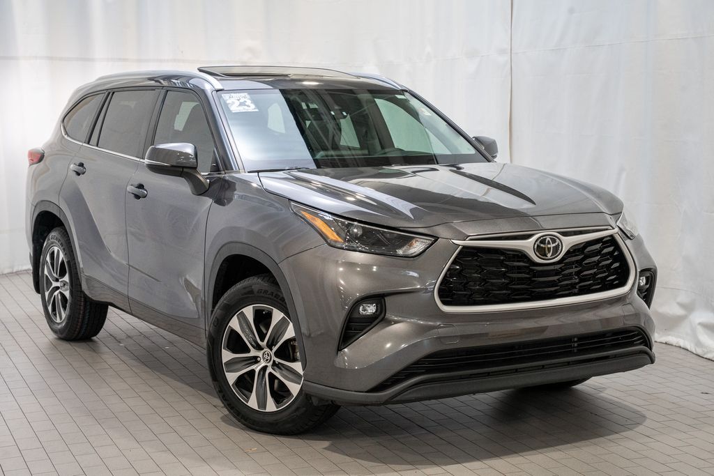 2023 Toyota Highlander XLE AWD