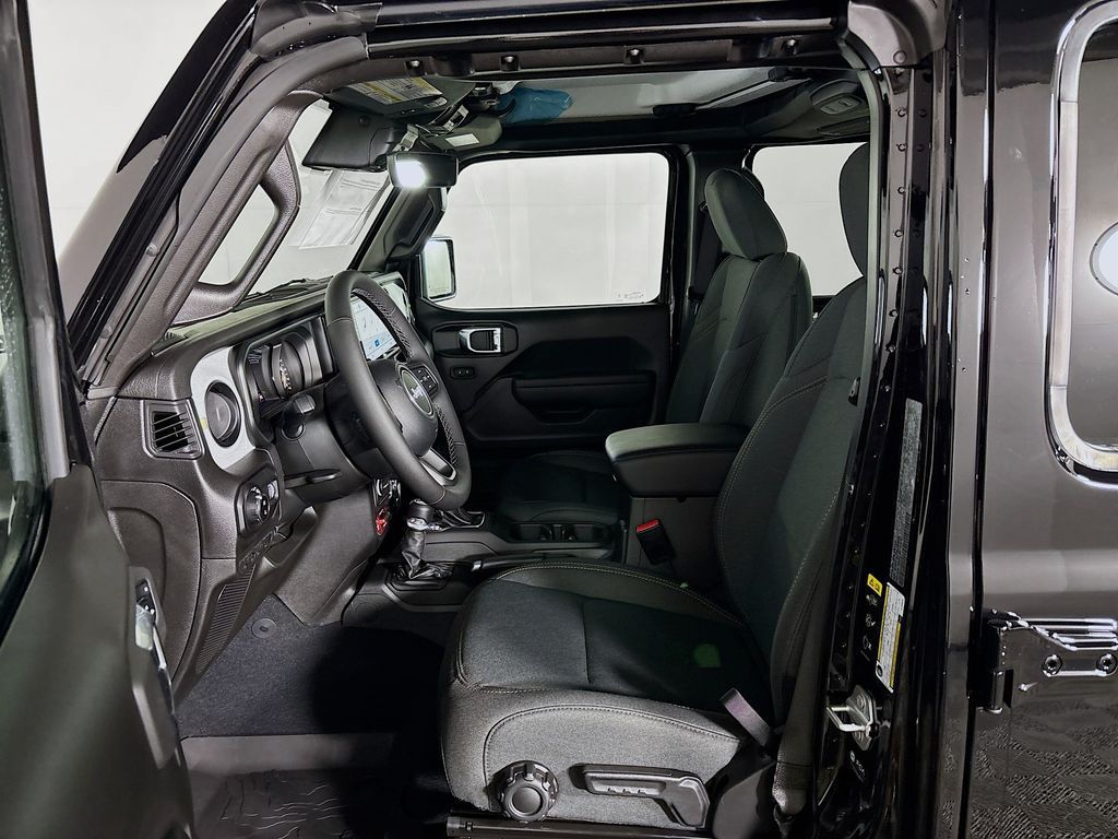 2025 Jeep Gladiator Willys