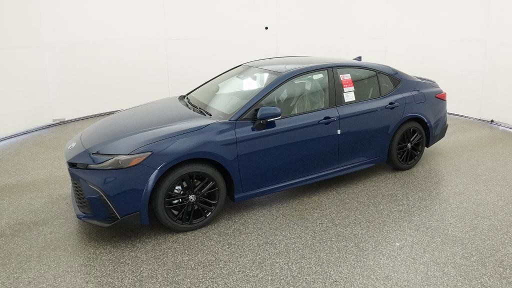 Thumbnail: 2025 Toyota Camry - 25