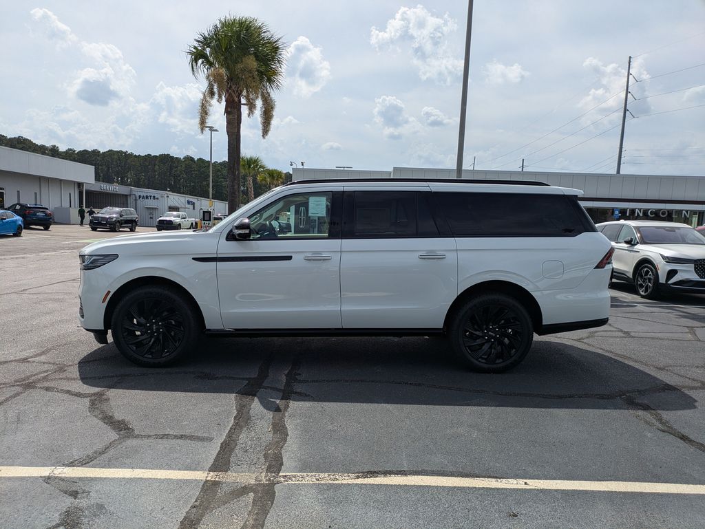 2027 Lincoln Navigator Reserve L