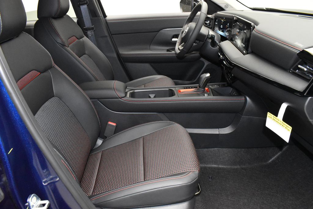 Thumbnail: 2026 Nissan Kicks - 22