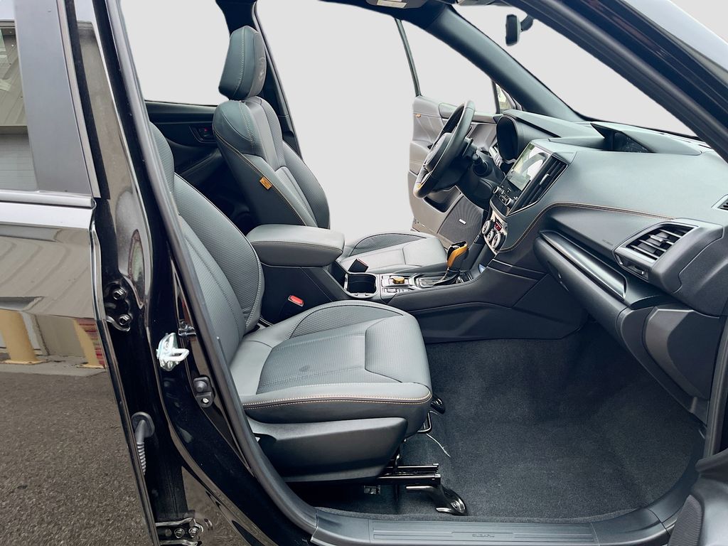 Used 2025 Black Subaru Wilderness image 29