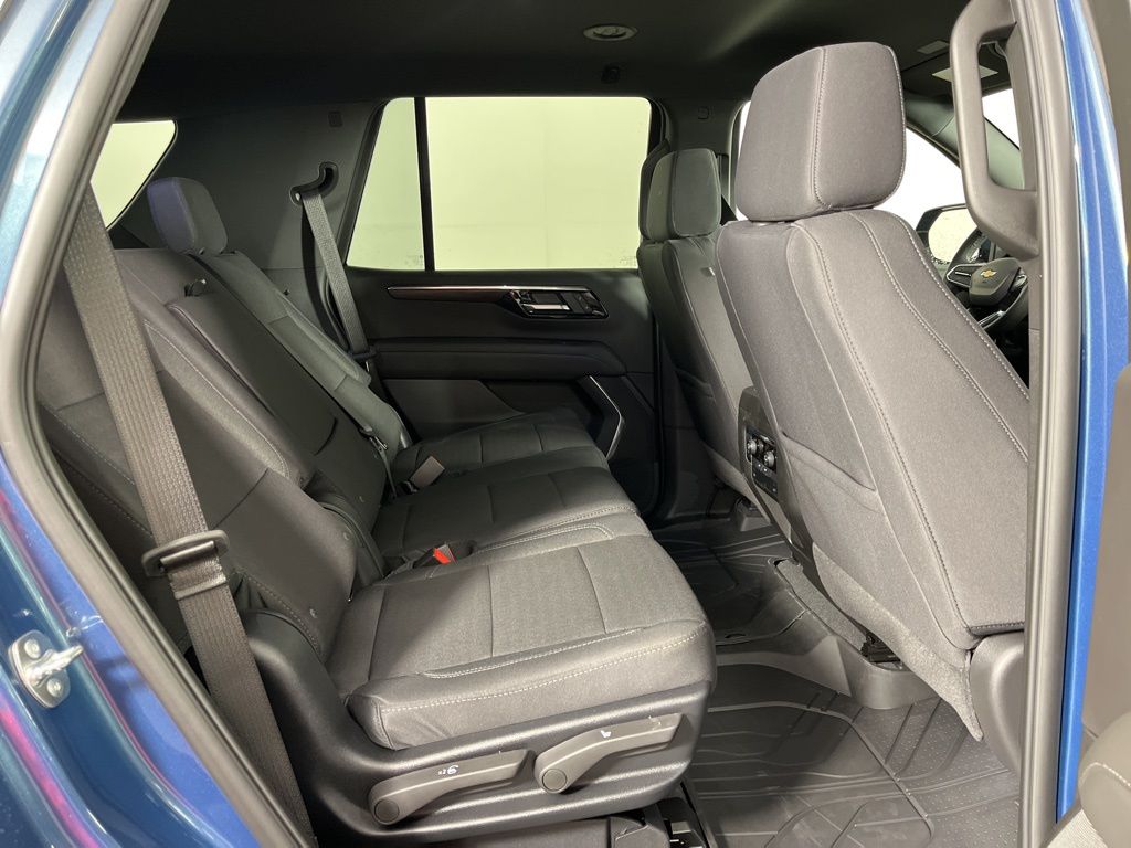 Thumbnail: 2026 Chevrolet Tahoe - 12