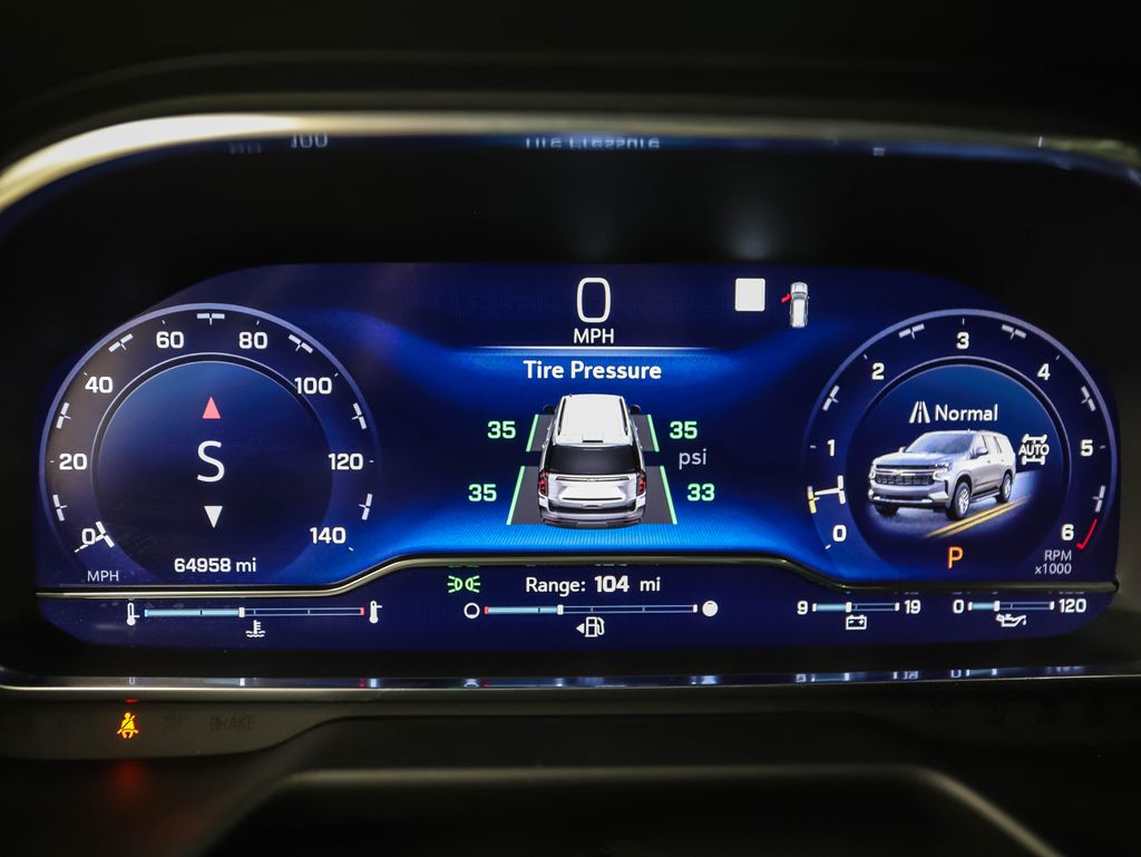 Thumbnail: 2022 Chevrolet Tahoe - 14