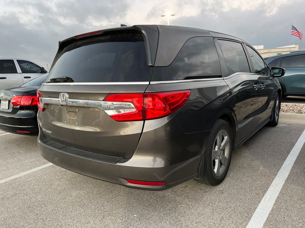 Thumbnail: 2018 Honda Odyssey - 3