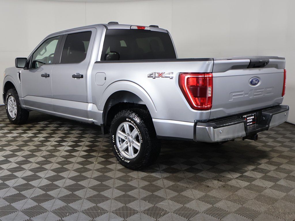 Used 2022 Silver Ford XLT image 9