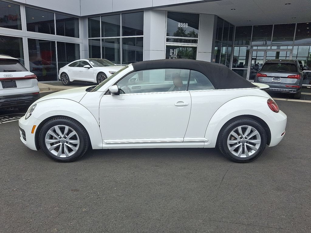 2017 Volkswagen Beetle S 7