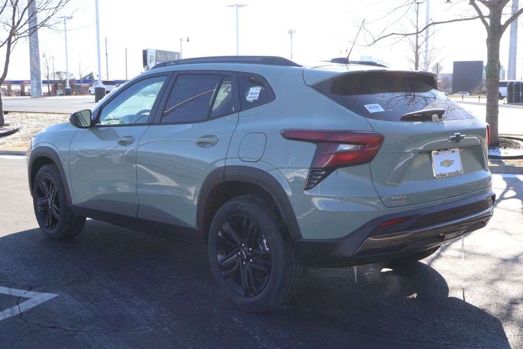Thumbnail: 2026 Chevrolet Trax - 5