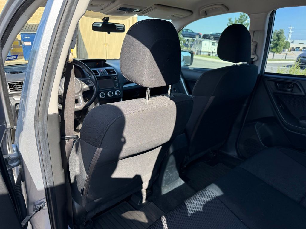Thumbnail: 2018 Subaru Forester - 9