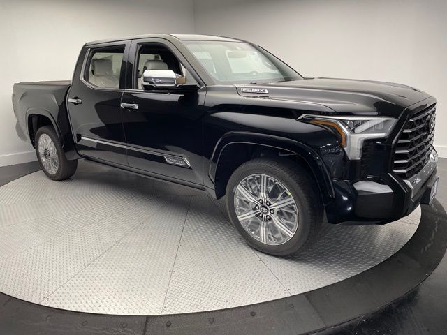Thumbnail: 2025 Toyota Tundra - 3