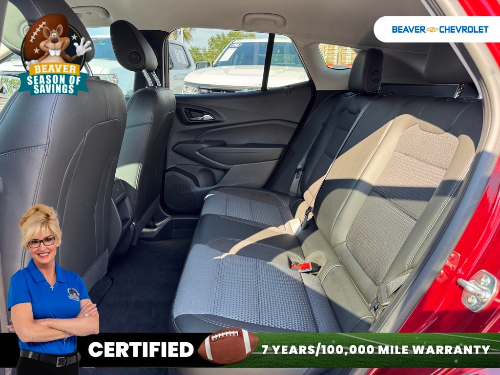 Used 2025 Chevrolet Trax SUV
