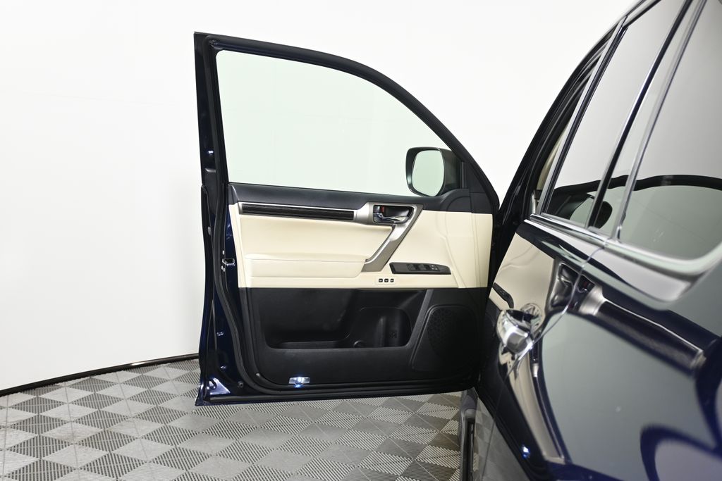 Thumbnail: 2020 Lexus GX - 29