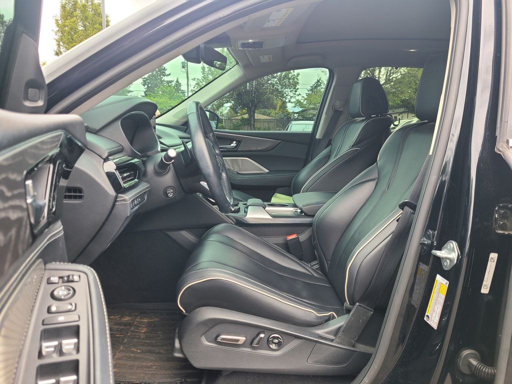 2023 Acura MDX Advance