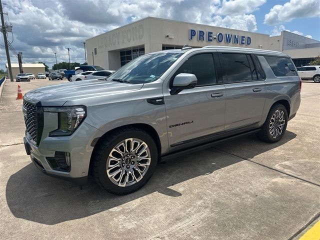 2023 GMC Yukon XL Denali Ultimate Silver at Monument Chevrolet