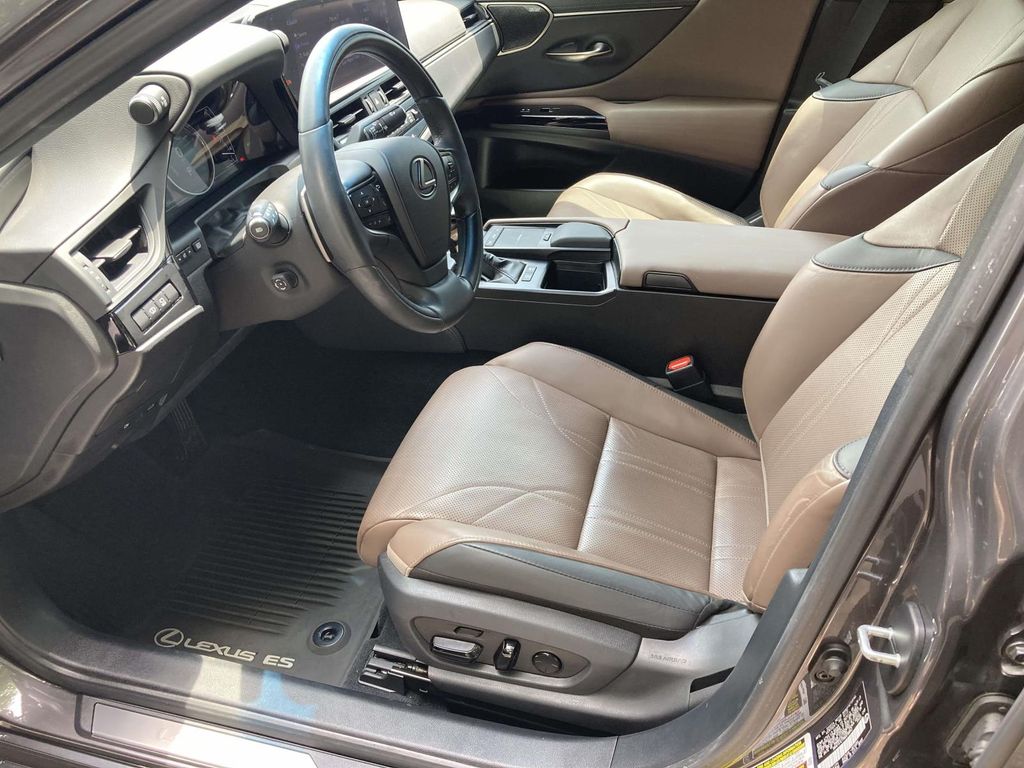 Used 2022 Gray Lexus 300h Ultra Luxury image 12