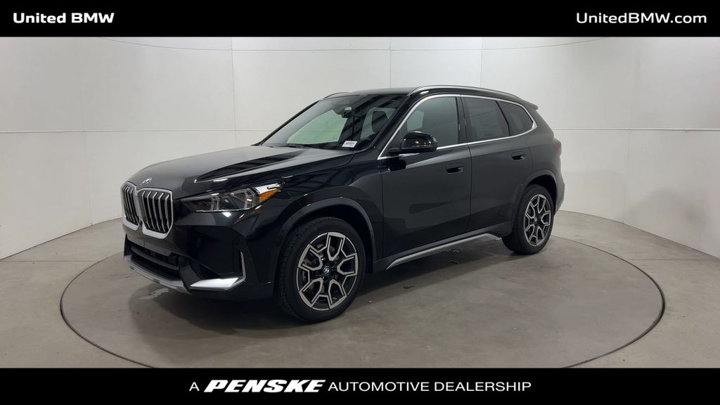 2025 BMW X1 xDrive28i 4