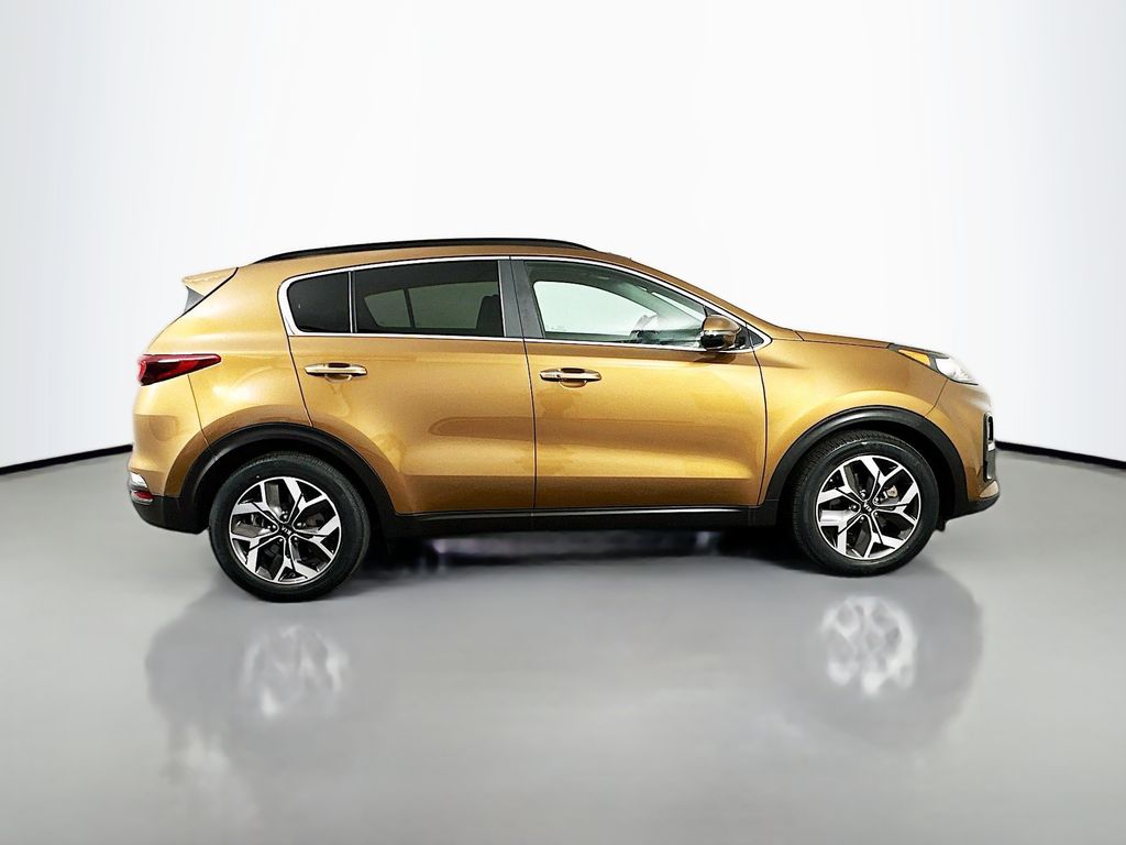 Thumbnail: 2020 Kia Sportage - 4