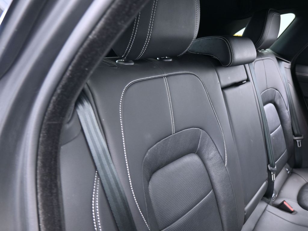 Used 2024 White Jaguar P250 R-Dynamic S image 40