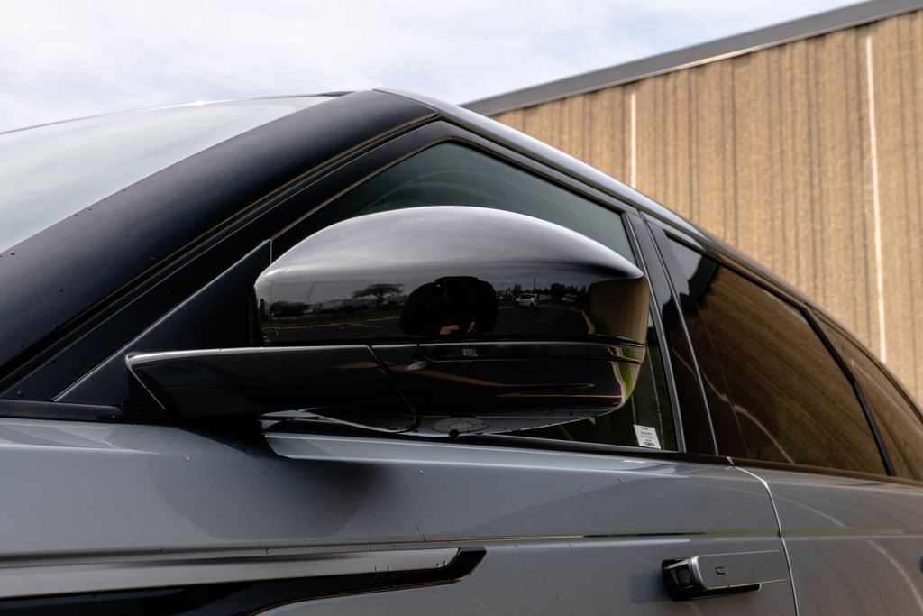 2025 Land Rover Range Rover Velar S - Photo 11