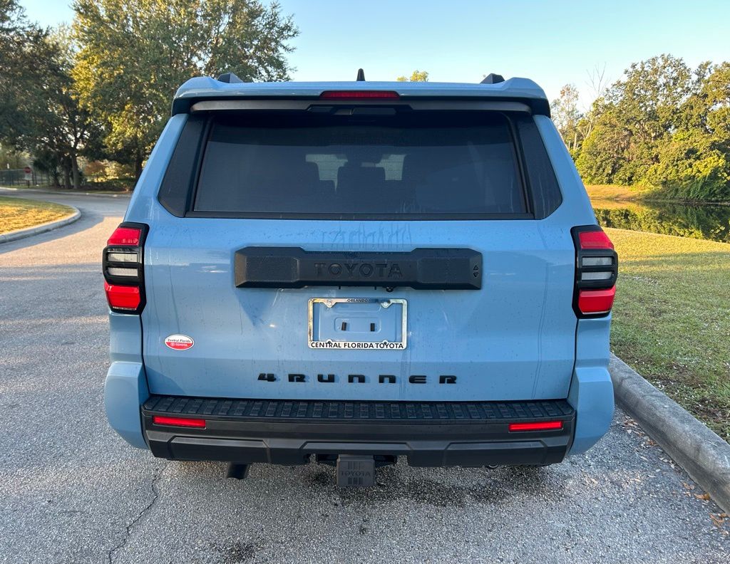 Thumbnail: 2025 Toyota 4Runner - 4