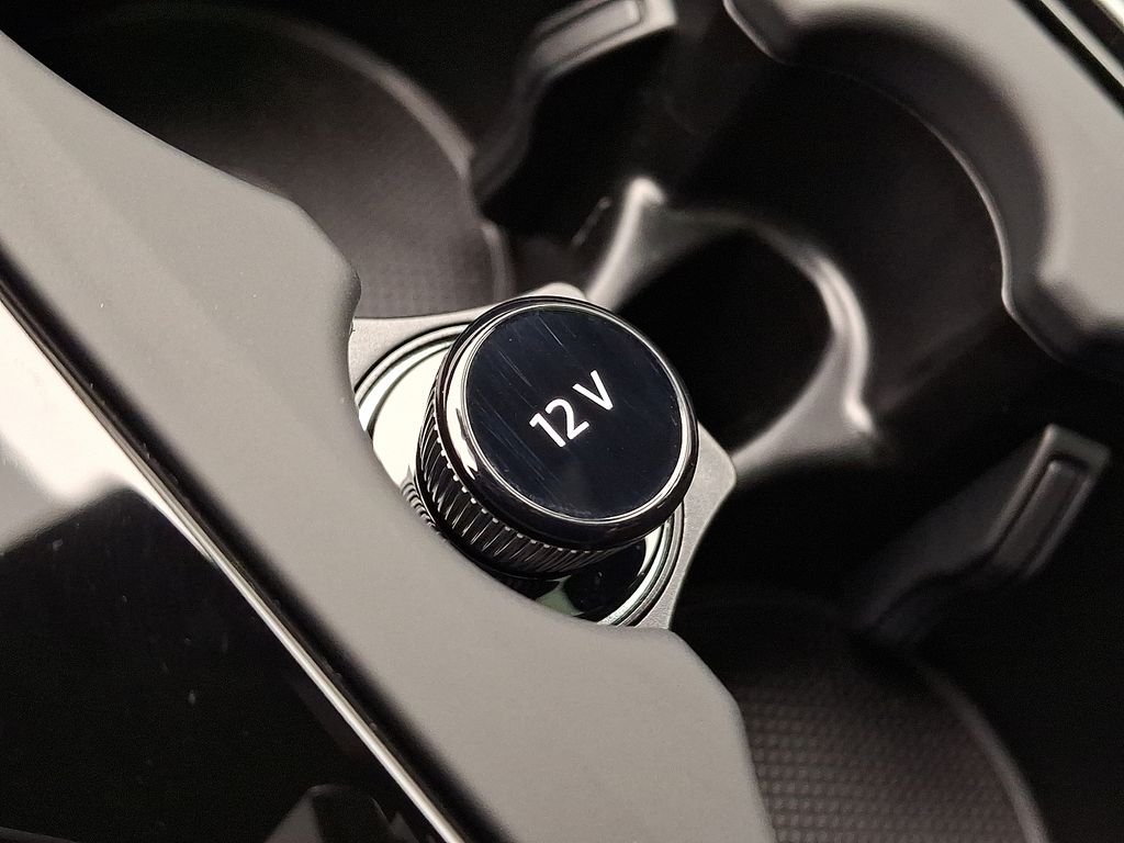 Thumbnail: 2026 Audi Q8 - 14