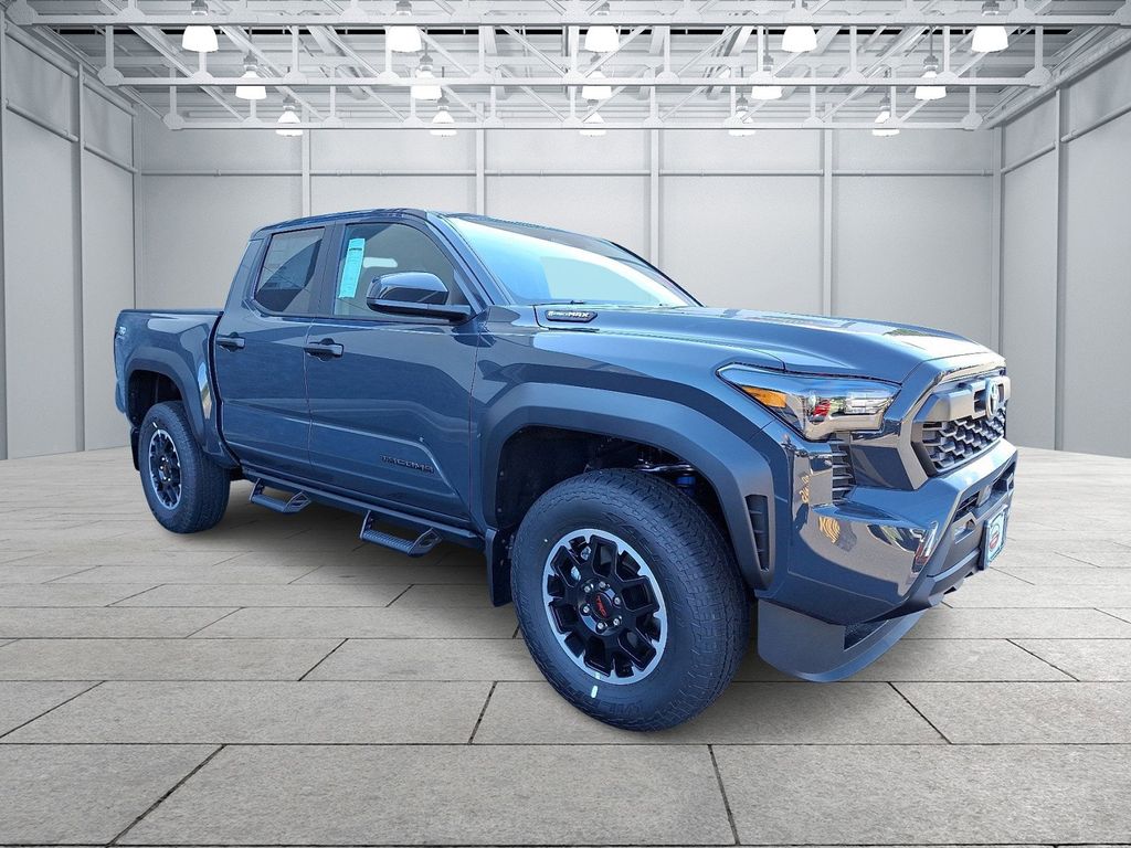 Thumbnail: 2025 Toyota Tacoma - 2