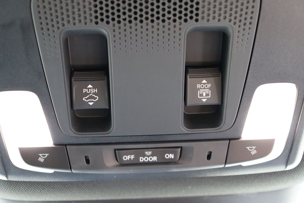 Thumbnail: 2025 Honda Pilot - 29