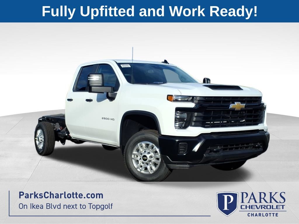 Summit White 2026 Chevrolet Silverado 2500HD Work Truck Double Cab 4WD Pickup Truck Four-Wheel Drive Automatic